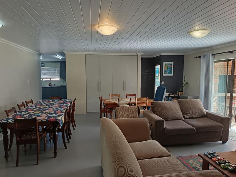 4 Bedroom Property for Sale in Hartenbos Heuwels Western Cape